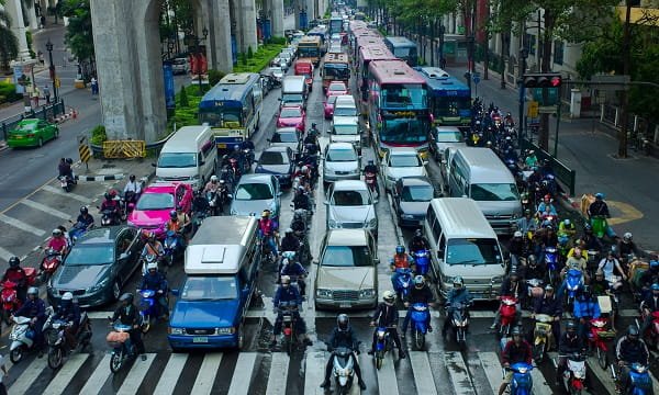 LANE SPLITTING
